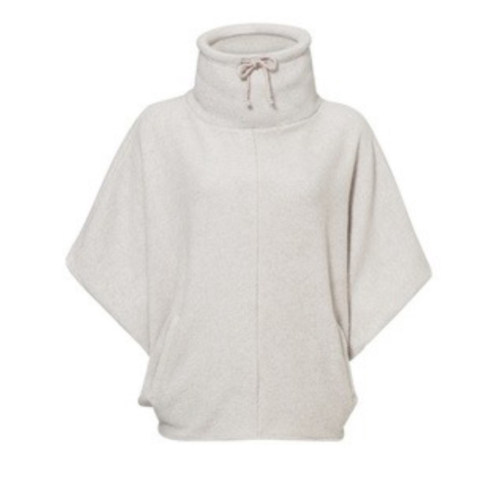 BB Dakota Dolman Poncho